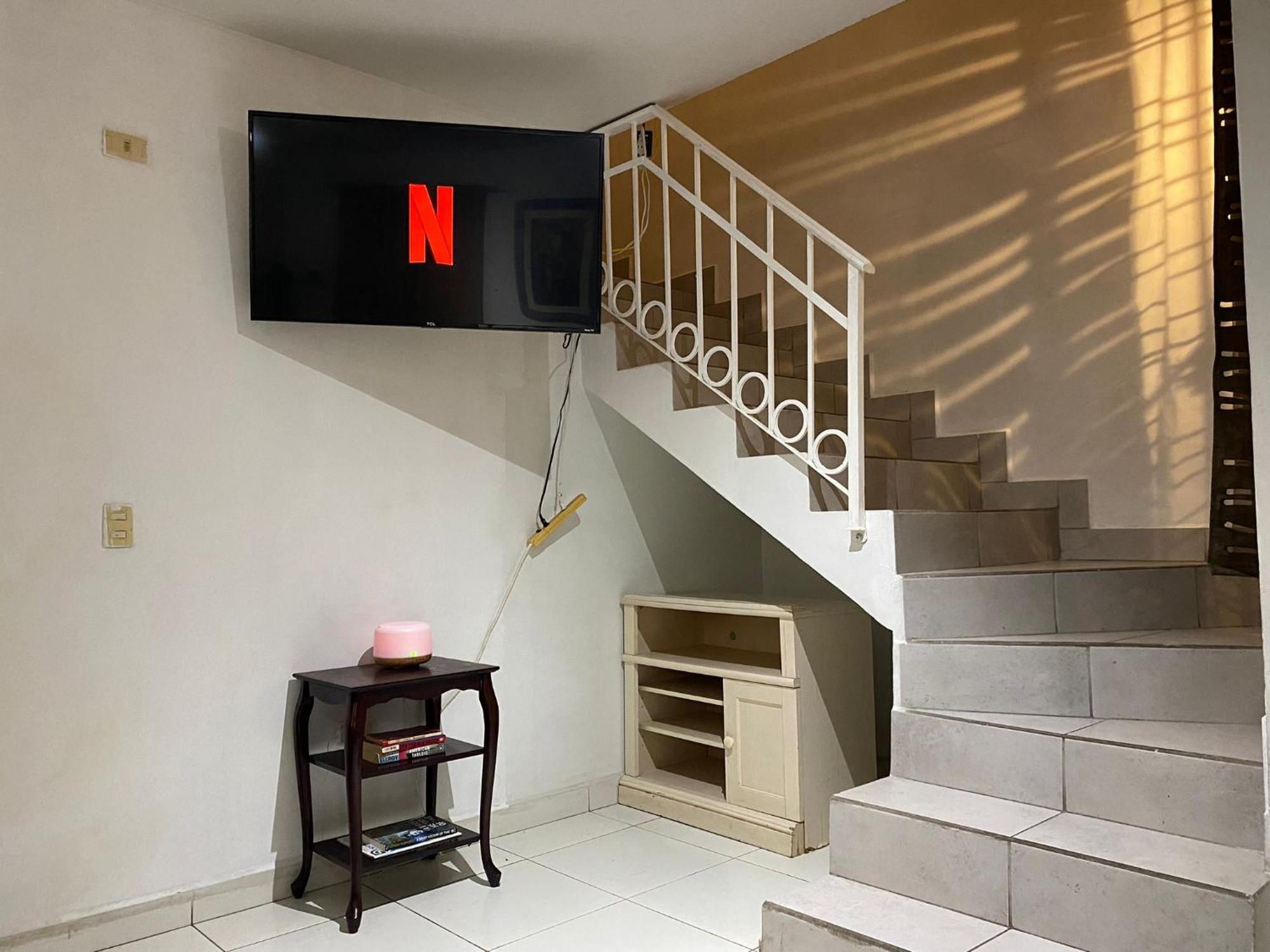 Spacious Rooftop House W/ King Bed Tijuana Exterior photo